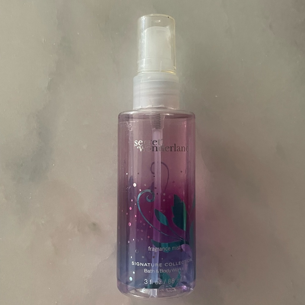 Bath & Body Works SECRET WONDERLAND Travel Size Fragrance Mist